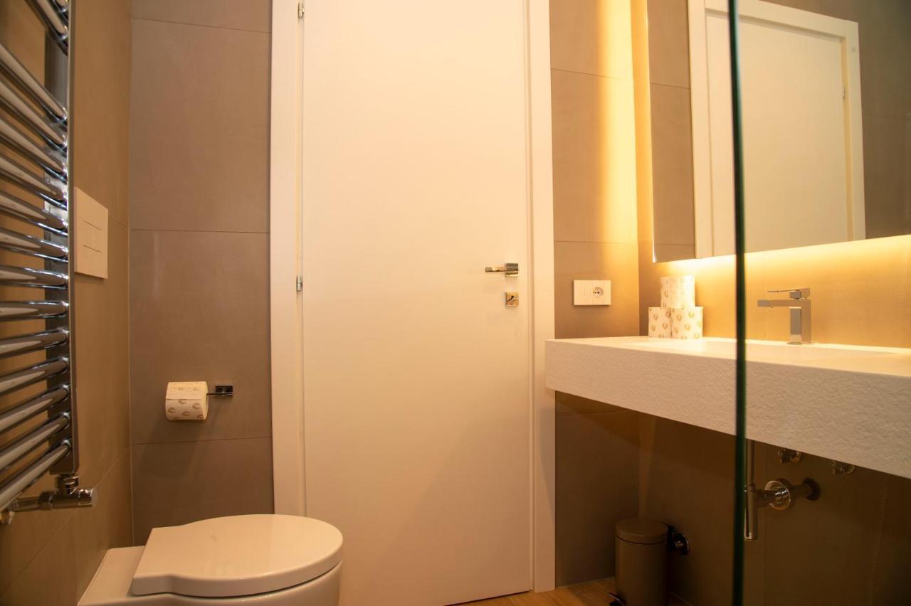 The Parliament - Exclusive Accommodation Rome Exterior photo